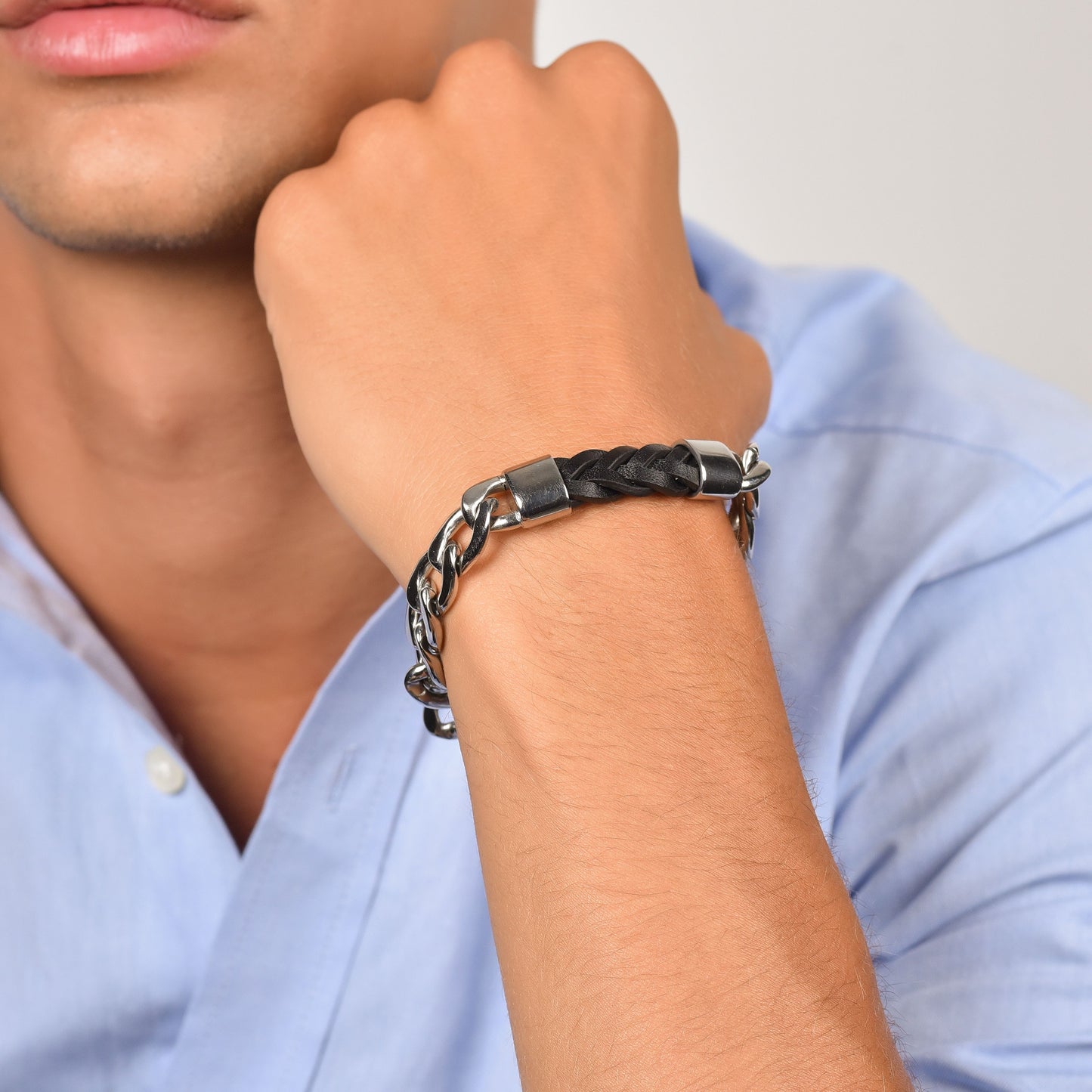 STEEL MEN'S BRACELET WITH BLACK LEATHER ELEMENT