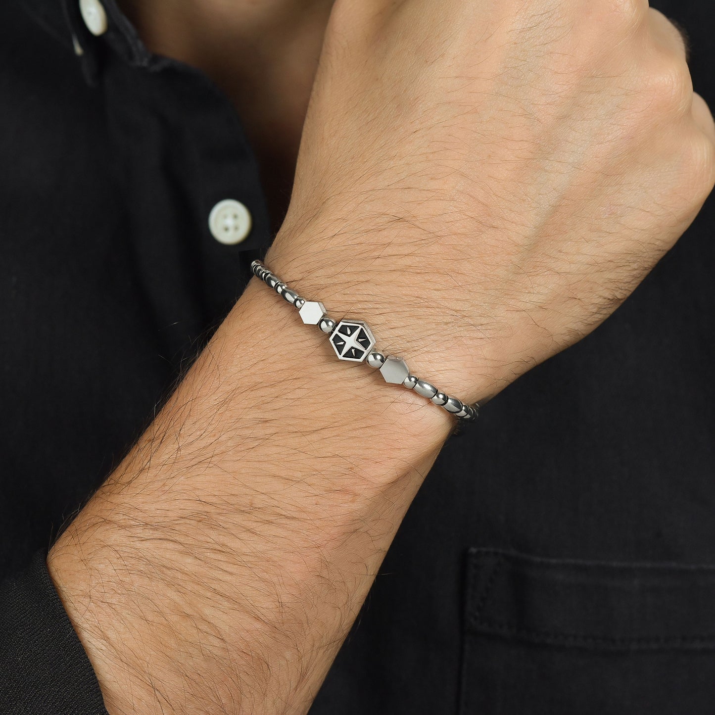 MEN'S STEEL ELEMENT BRACELET WITH SILVER WIND ROSE AND BLACK ENAMEL Luca Barra