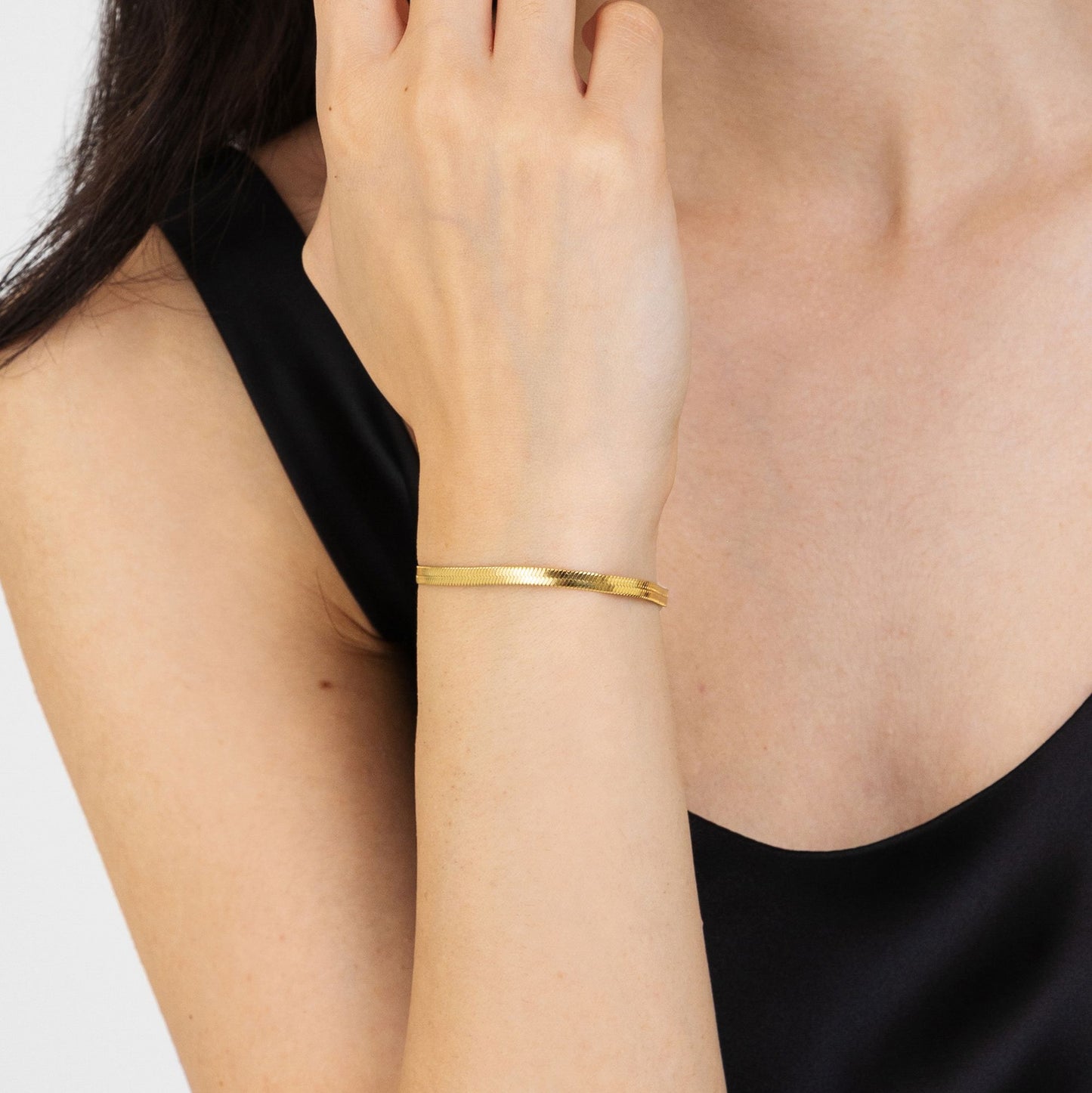 GOLD STEEL WOMEN'S BRACELET