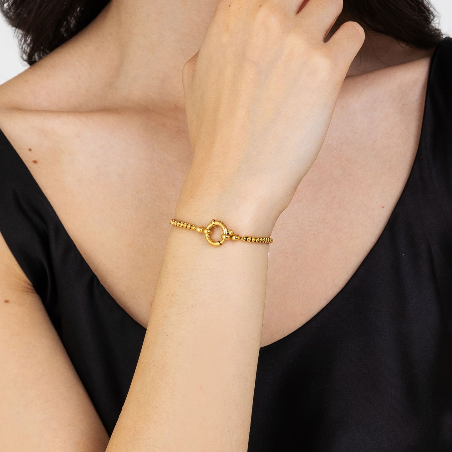 WOMEN'S GOLD STEEL BRACELET WITH HOOP