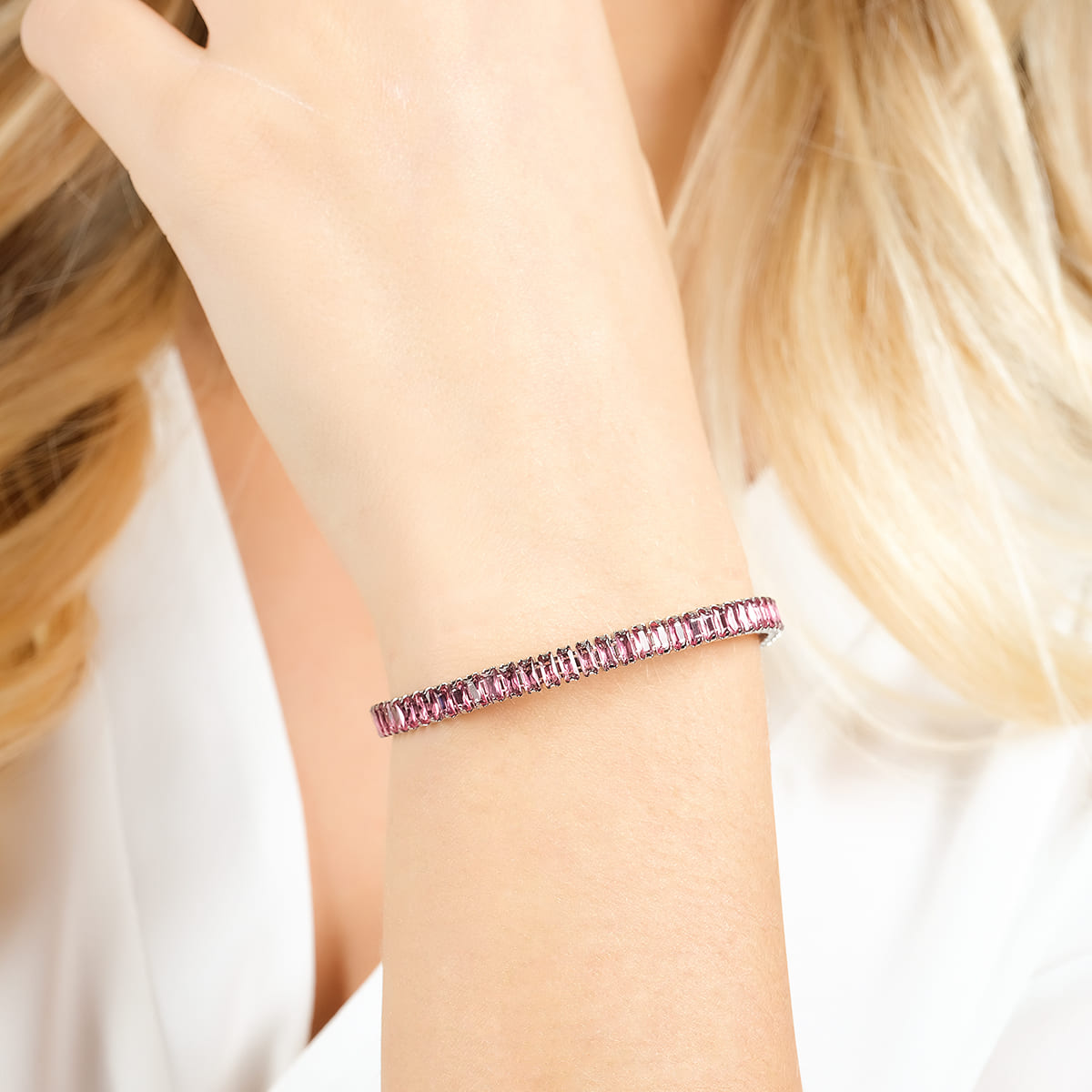 WOMEN'S STEEL BRACELET WITH FUCHSIA CRYSTALS