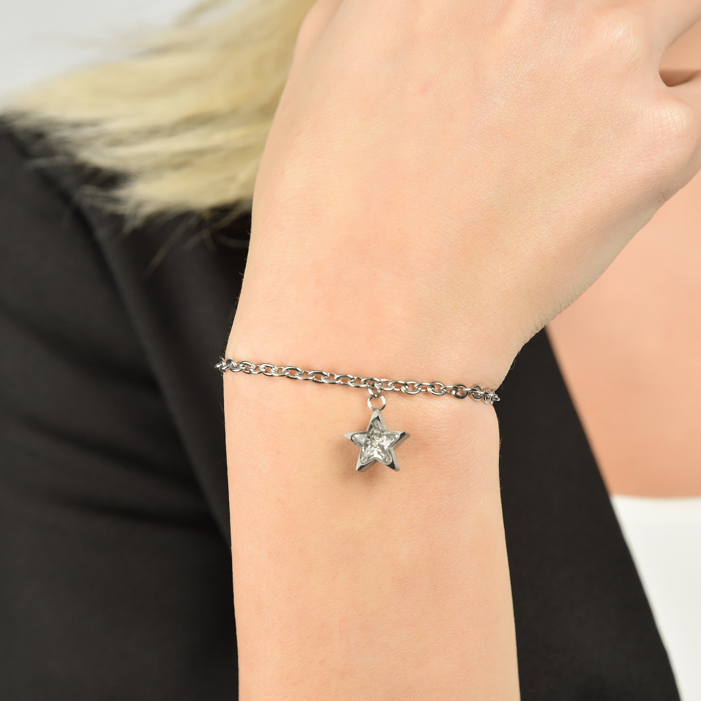 WOMEN'S STEEL BRACELET WITH STAR POINT LIGHT WHITE