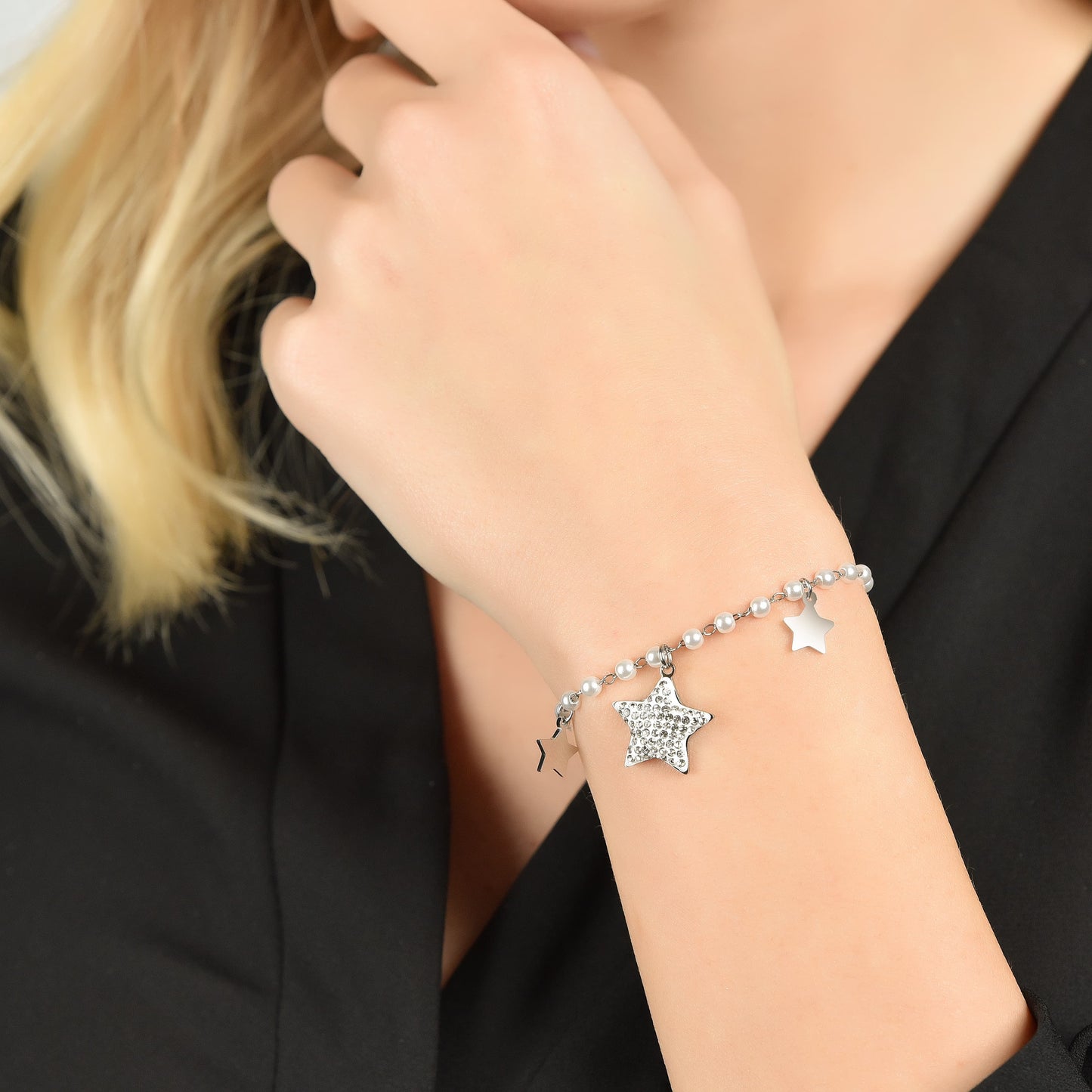 WOMEN'S STEEL BRACELET WITH WHITE PEARLS AND STARS