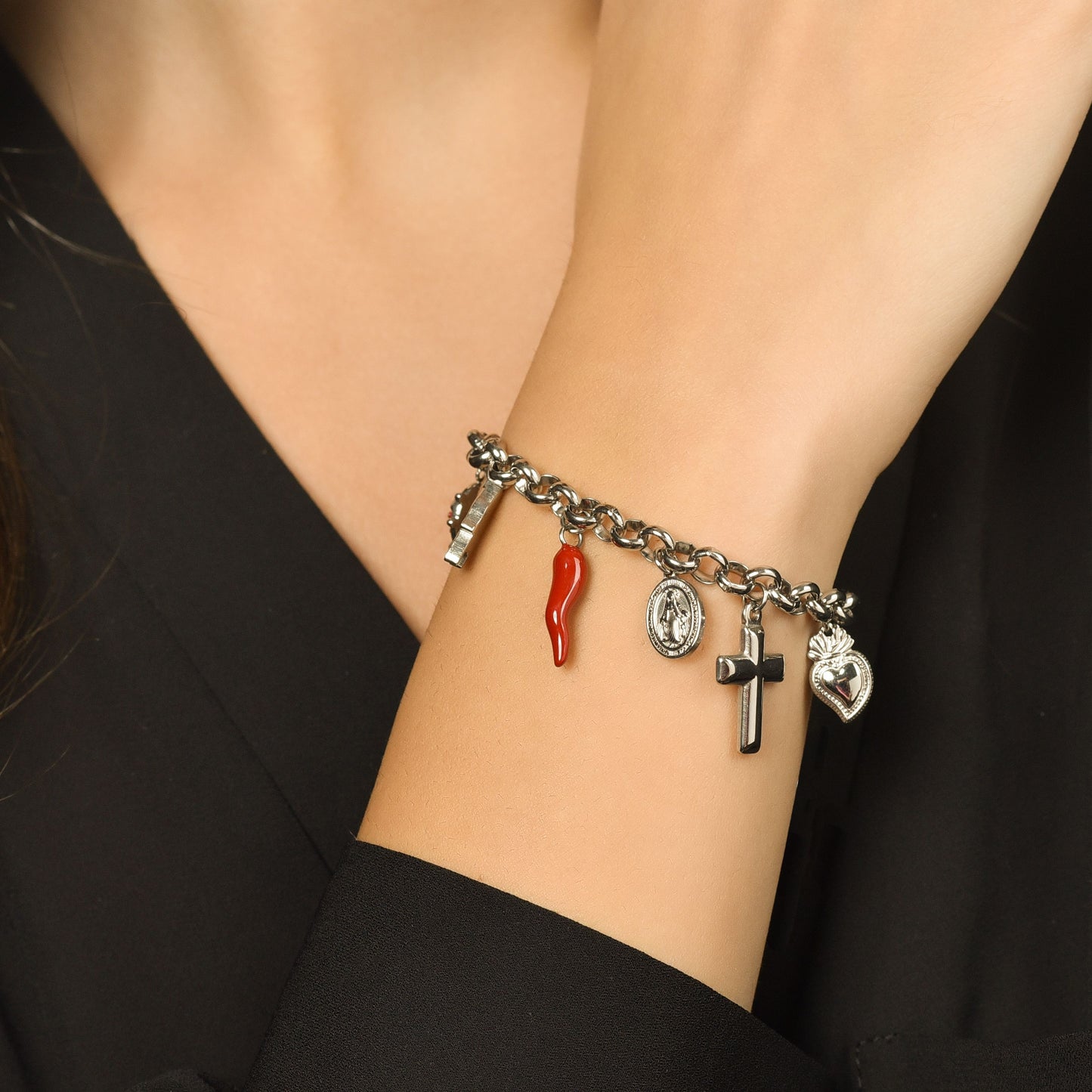 WOMEN'S STEEL BRACELET WITH CHARMS