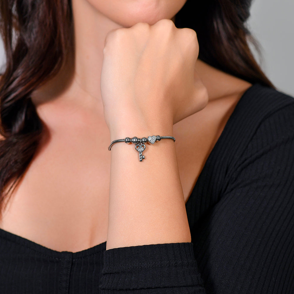 WOMEN'S STEEL KEY AND CRYSTAL BRACELET