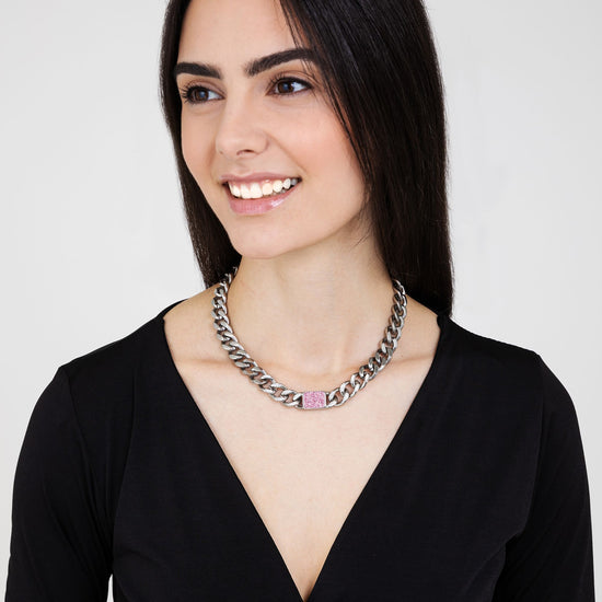 STEEL WOMEN'S NECKLACE WITH FUCHSIA CRYSTALS