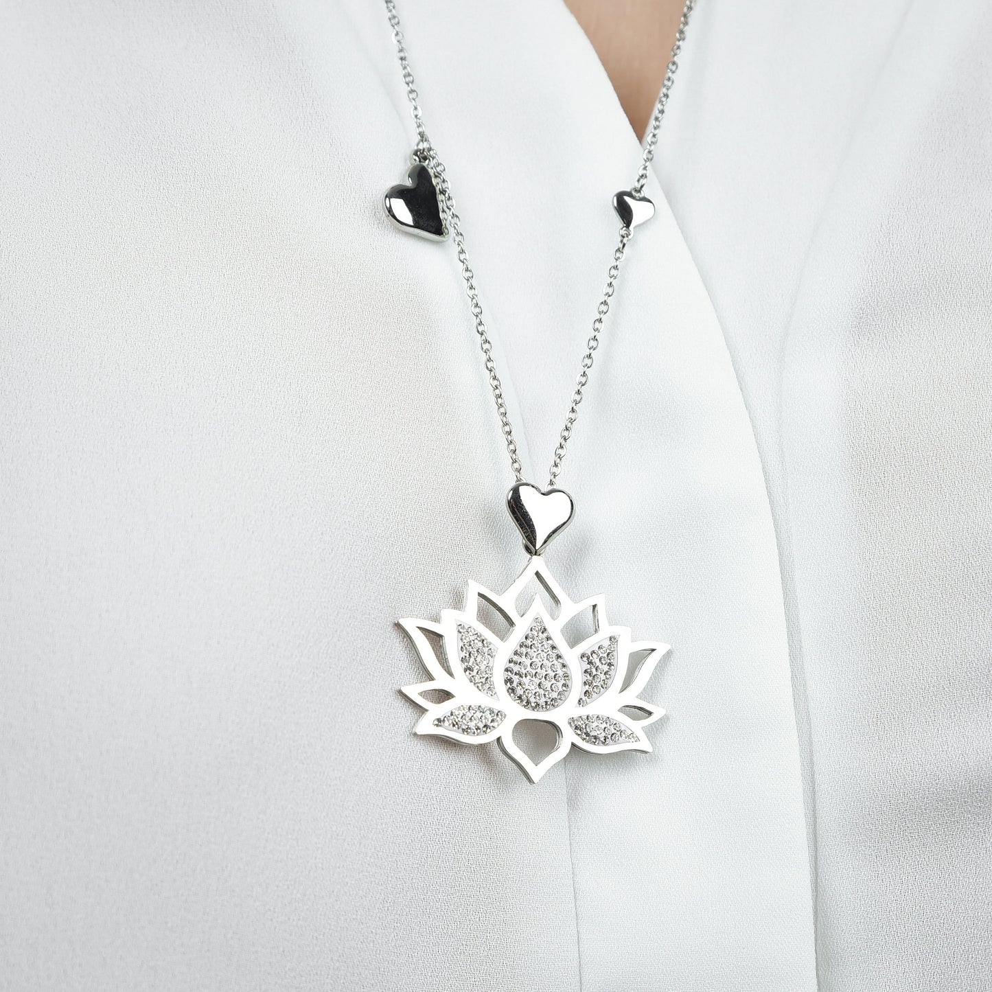 WOMEN'S STEEL LOTUS FLOWER NECKLACE WITH WHITE CRYSTALS