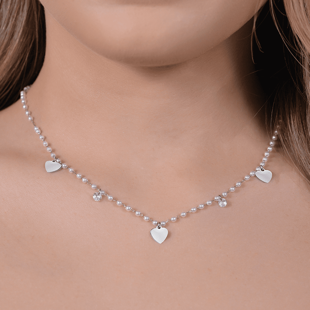 WOMEN'S STEEL PEARL NECKLACE WITH HEARTS