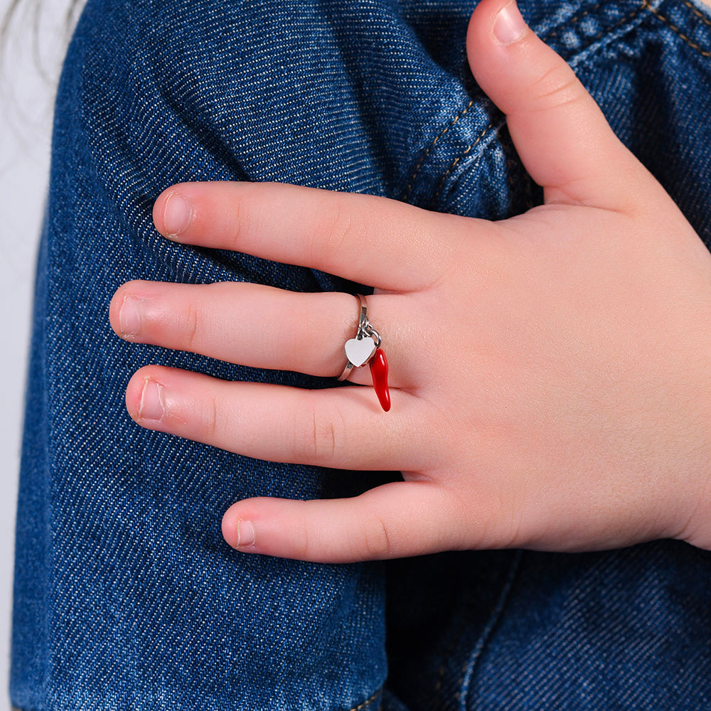 STEEL GIRL RING WITH HORN AND GREEN CLOVERLEAF