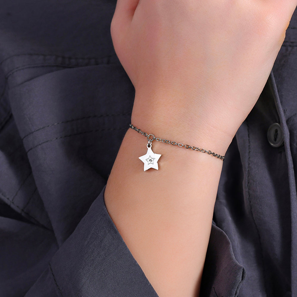 GIRL STEEL BRACELET WITH STAR